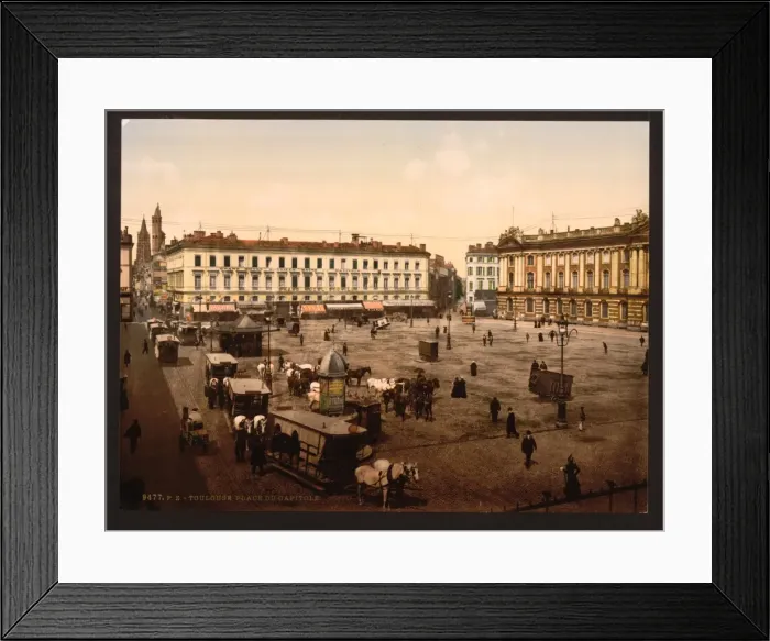 Framed Print : Capitol Place, Toulouse, France Framed Print : Capitol Place, Toulouse, France