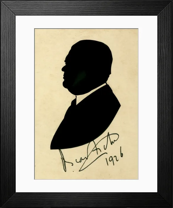 Framed Print : Profile portrait - Silhouette Framed Print : Profile portrait - Silhouette