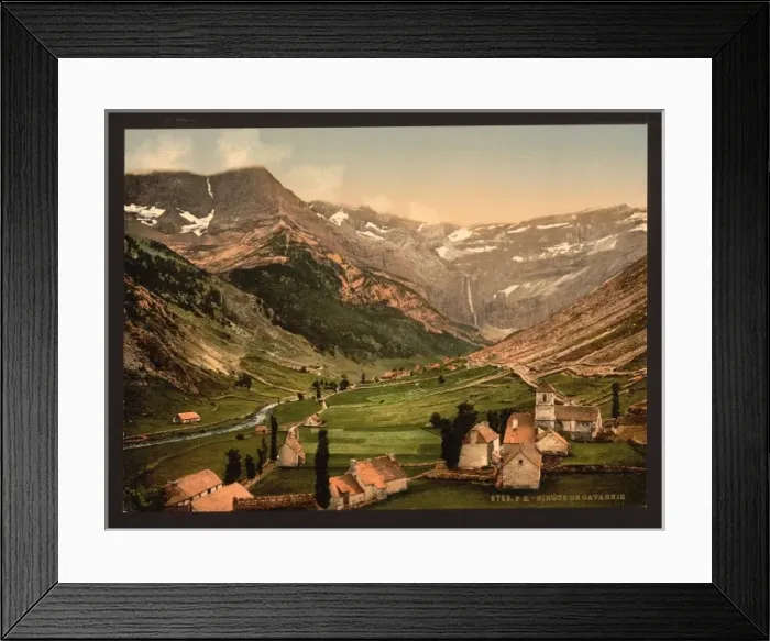 Framed Print : La Cirque, Gavarnie, Pyrenees, France Framed Print : La Cirque, Gavarnie, Pyrenees, France
