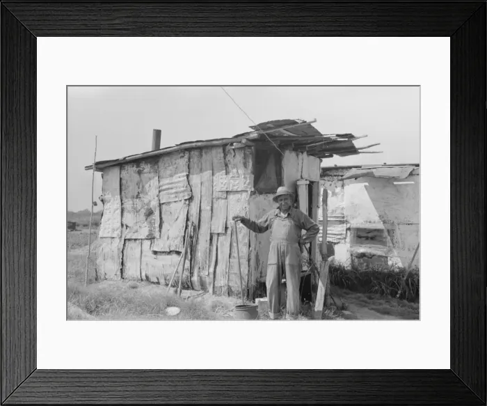 Framed Print : Resident of Tin Town on river side of levee, Caruthersville Framed Print : Resident of Tin Town on river side of levee, Caruthersville