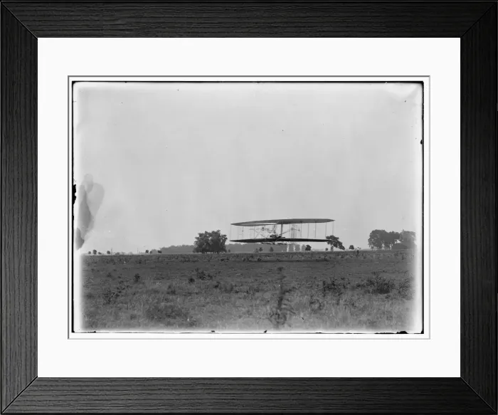 Framed Print : Flight 30: machine close to the ground, Wilbur piloting, cov Framed Print : Flight 30: machine close to the ground, Wilbur piloting, cov