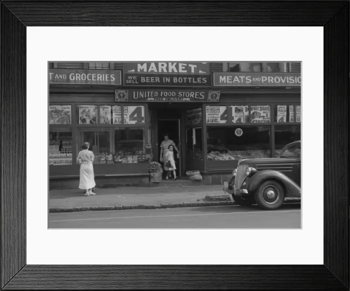 Framed Print : Market in Manchester, New Hampshire Framed Print : Market in Manchester, New Hampshire