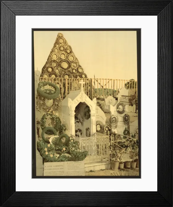 Framed Print : Shrine to Leon Gambetta, Paris, France Framed Print : Shrine to Leon Gambetta, Paris, France