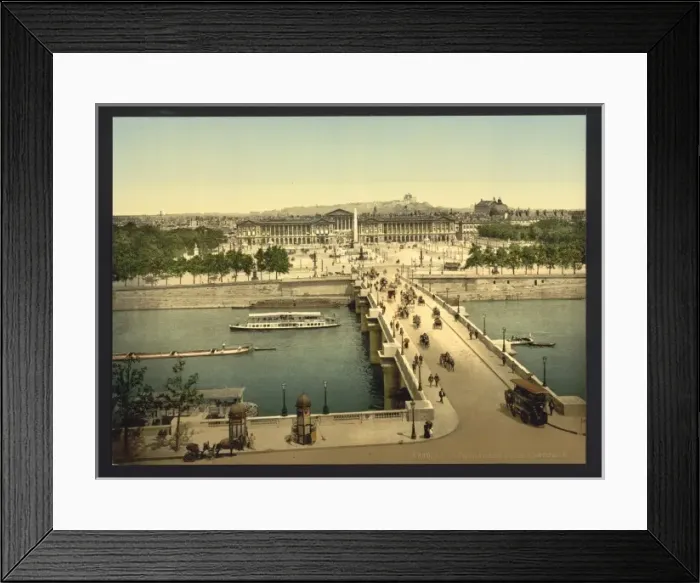 Framed Print : Place de la Concorde, Paris, France Framed Print : Place de la Concorde, Paris, France