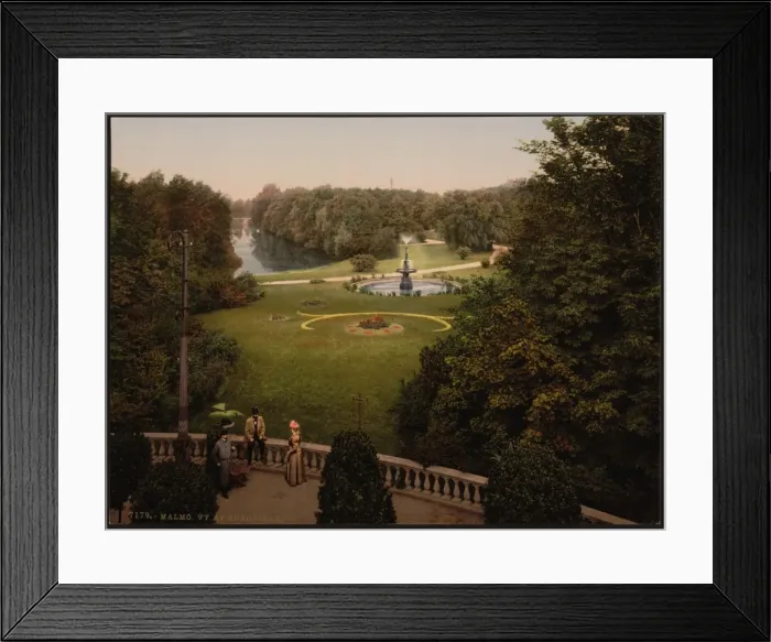 Framed Print : View in the Kungsparken, Malmo, Sweden Framed Print : View in the Kungsparken, Malmo, Sweden