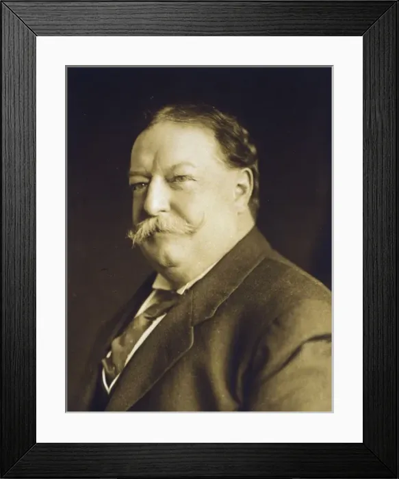Framed Print : William Howard Taft, head-and-shoulders portrait, facing sli Framed Print : William Howard Taft, head-and-shoulders portrait, facing sli