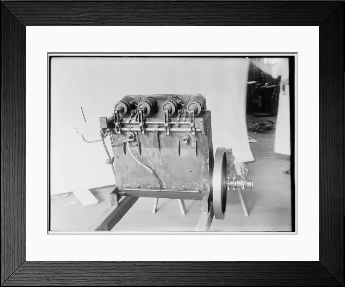 Framed Print : Underside view of the Wright brothers reconstructed 1903 mo Framed Print : Underside view of the Wright brothers reconstructed 1903 mo