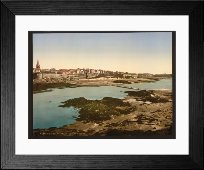 Framed Print : The ramparts from Grand Bey, St. Malo, France Framed Print : The ramparts from Grand Bey, St. Malo, France