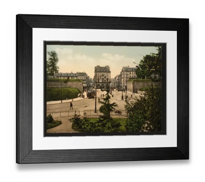 Framed Print : Place des Portes, Brest, France Framed Print : Place des Portes, Brest, France