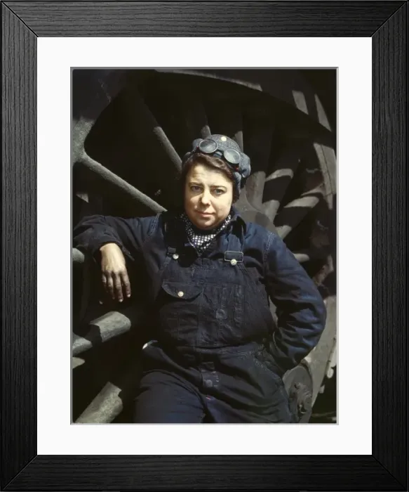 Framed Print : C. & NW RR, Mrs. Dorothy Lucke, employed as a wiper at the r Framed Print : C. & NW RR, Mrs. Dorothy Lucke, employed as a wiper at the r