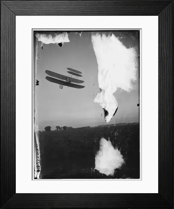 Framed Print : Right front view from below of flight 46, Orville turning to Framed Print : Right front view from below of flight 46, Orville turning to