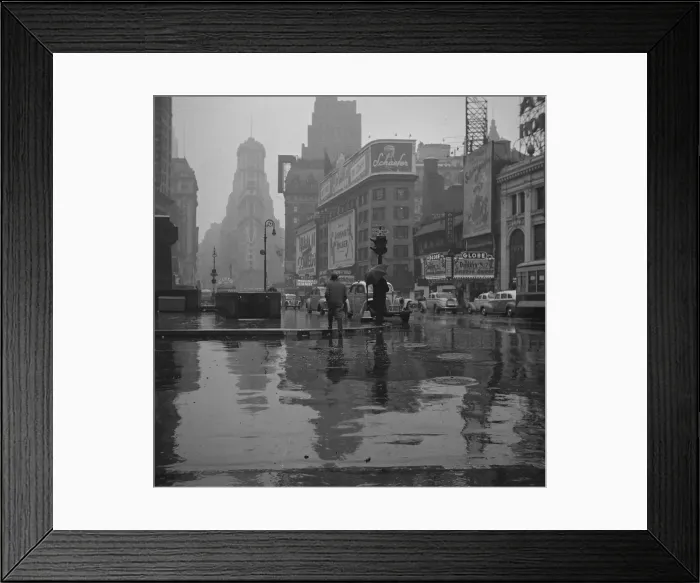 Framed Print : New York, New York. Times Square on a rainy day Framed Print : New York, New York. Times Square on a rainy day