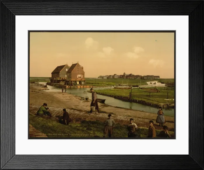 Framed Print : Kerkenbuurt, the harbor, Marken Island, Holland Framed Print : Kerkenbuurt, the harbor, Marken Island, Holland