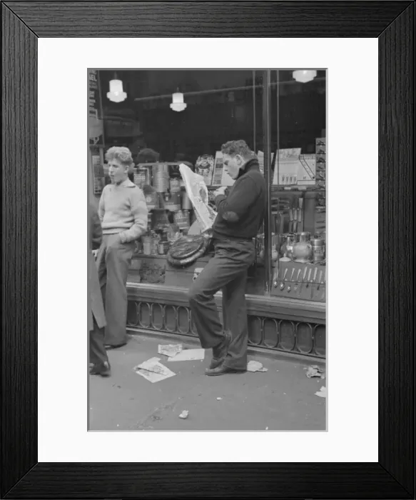Framed Print : Street scene on 38th Street near 7th Avenue, New York City Framed Print : Street scene on 38th Street near 7th Avenue, New York City