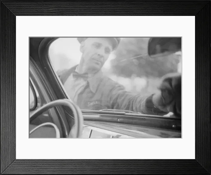 Framed Print : Wiping off windshield in service station, Cairo, Illinois Framed Print : Wiping off windshield in service station, Cairo, Illinois