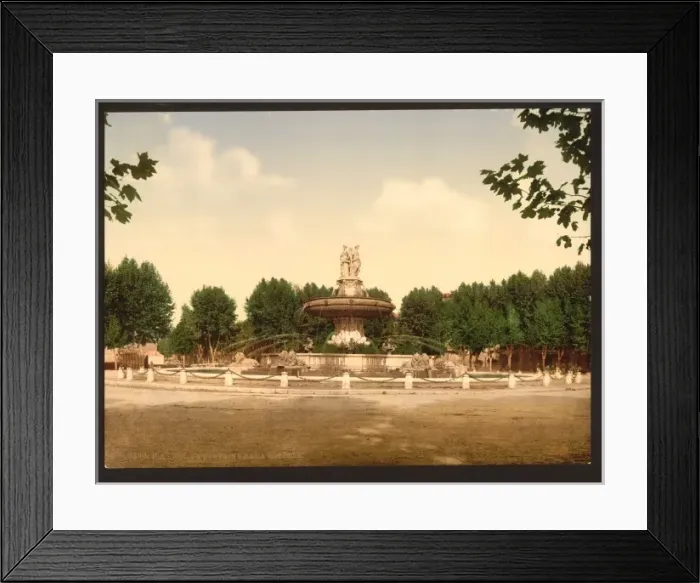 Framed Print : The round fountain, Aix, Provence, France Framed Print : The round fountain, Aix, Provence, France