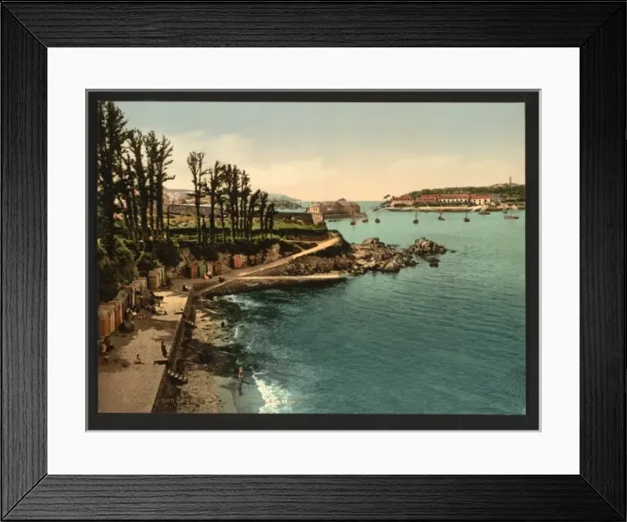 Framed Print : Beach and Ile de Tristan, Douarnenez, France Framed Print : Beach and Ile de Tristan, Douarnenez, France