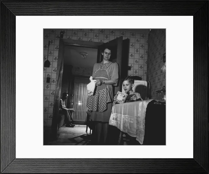 Framed Print : Washington, DC The Campbell family at home after church Framed Print : Washington, DC The Campbell family at home after church
