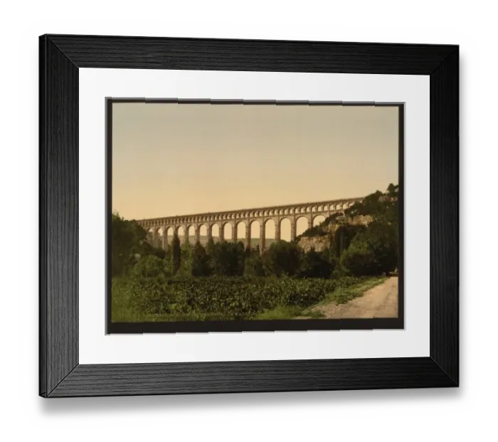Framed Print : Roquefavour Aqueduct, Marseilles Canal, Orange, Provence, Fr Framed Print : Roquefavour Aqueduct, Marseilles Canal, Orange, Provence, Fr