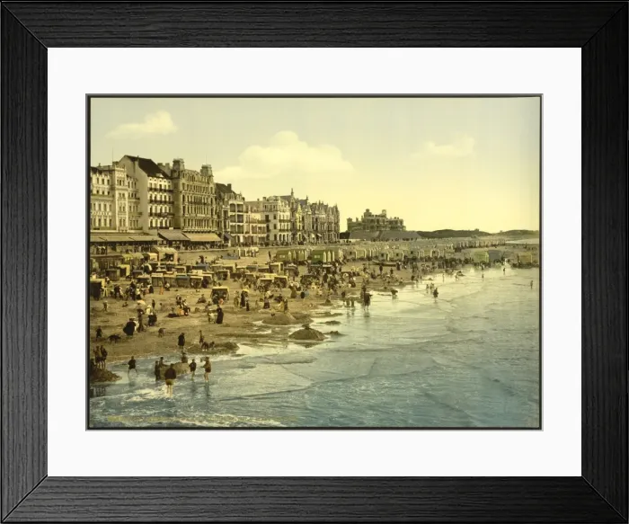 Framed Print : The beach at high water, Ostend, Belgium Framed Print : The beach at high water, Ostend, Belgium
