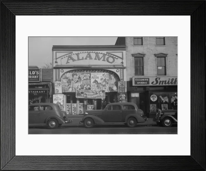 Framed Print : Untitled. Date between 1935 and 1942 Framed Print : Untitled. Date between 1935 and 1942