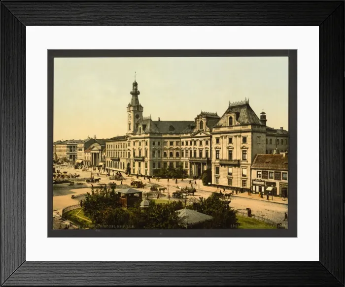 Framed Print : Town hall, Warsaw, Russia (i. e. Warsaw, Poland) Framed Print : Town hall, Warsaw, Russia (i. e. Warsaw, Poland)