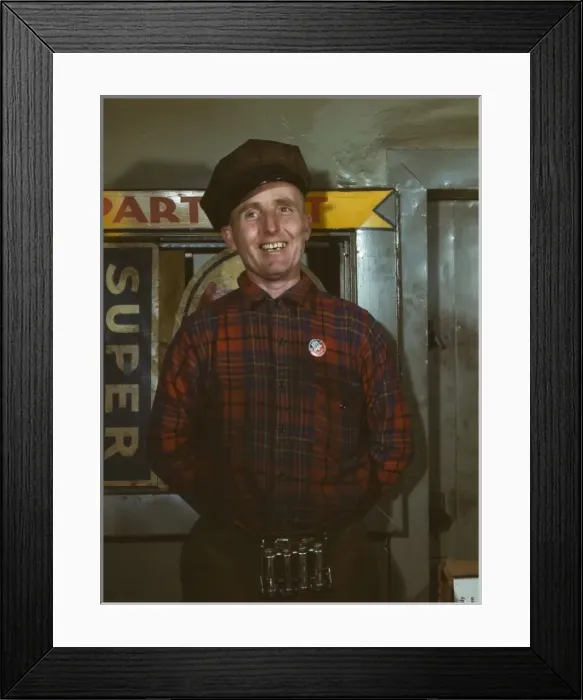 Framed Print : Garage mechanic near Newark Framed Print : Garage mechanic near Newark