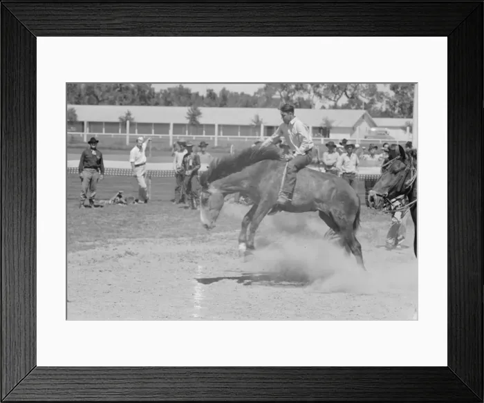 Framed Print : Untitled. Date between 1935 and 1942 Framed Print : Untitled. Date between 1935 and 1942
