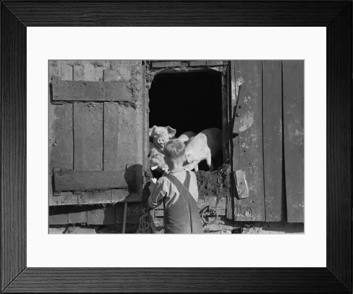 Framed Print : Untitled. Date between 1935 and 1942 Framed Print : Untitled. Date between 1935 and 1942