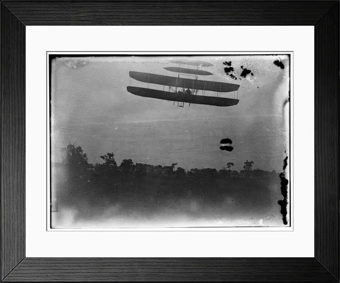 Framed Print : Flight 41: Orville flying to the left at a height of about 6 Framed Print : Flight 41: Orville flying to the left at a height of about 6
