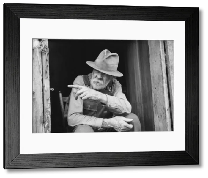Framed Print : Eighty-three year old settler to be resettled, near Chillico Framed Print : Eighty-three year old settler to be resettled, near Chillico