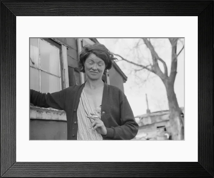 Framed Print : Untitled. Date between 1935 and 1942 Framed Print : Untitled. Date between 1935 and 1942