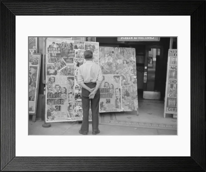 Framed Print : Untitled. Date between 1935 and 1942 Framed Print : Untitled. Date between 1935 and 1942