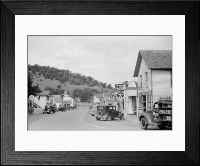 Framed Print : Boscobel, Wisconsin Framed Print : Boscobel, Wisconsin