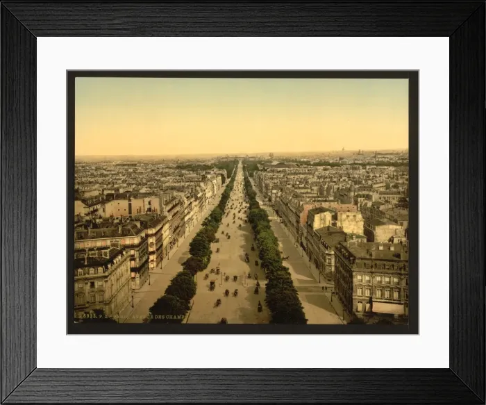 Framed Print : Champs Elysees, an avenue, Paris, France Framed Print : Champs Elysees, an avenue, Paris, France