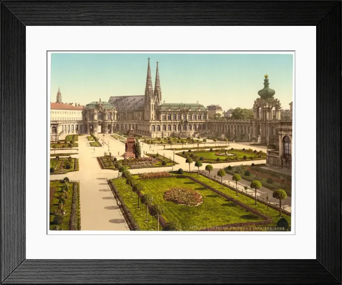 Framed Print : The Royal Prison and the St. Sophie Church, Altstadt, Dresde Framed Print : The Royal Prison and the St. Sophie Church, Altstadt, Dresde