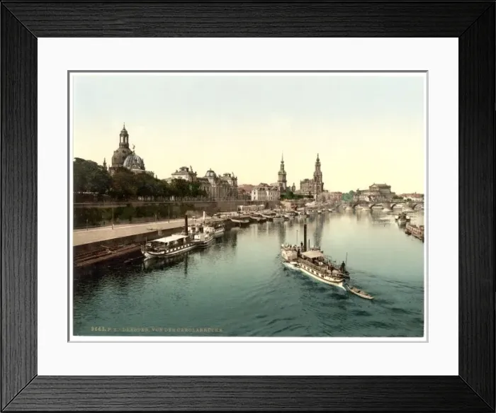 Framed Print : The Carola Bridge, Altstadt, Dresden, Saxony, Germany Framed Print : The Carola Bridge, Altstadt, Dresden, Saxony, Germany