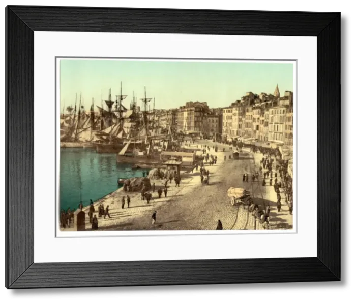 Framed Print : Old Harbour (Vieux-Port), Marseille, France Framed Print : Old Harbour (Vieux-Port), Marseille, France