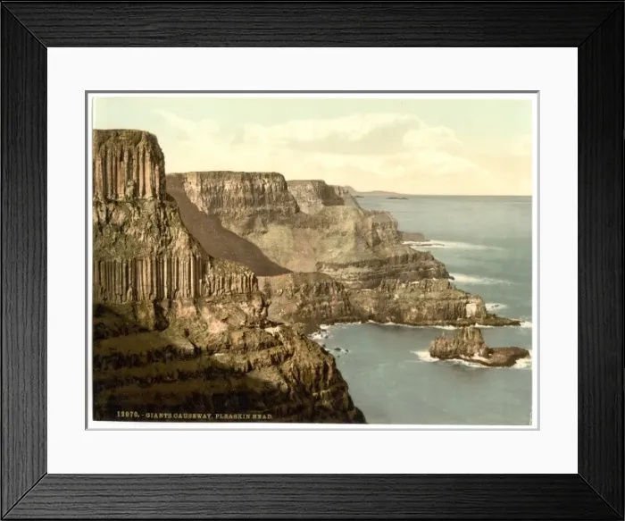 Framed Print : Pleaskin Head, Giants Causeway. County Antrim, Ireland Framed Print : Pleaskin Head, Giants Causeway. County Antrim, Ireland