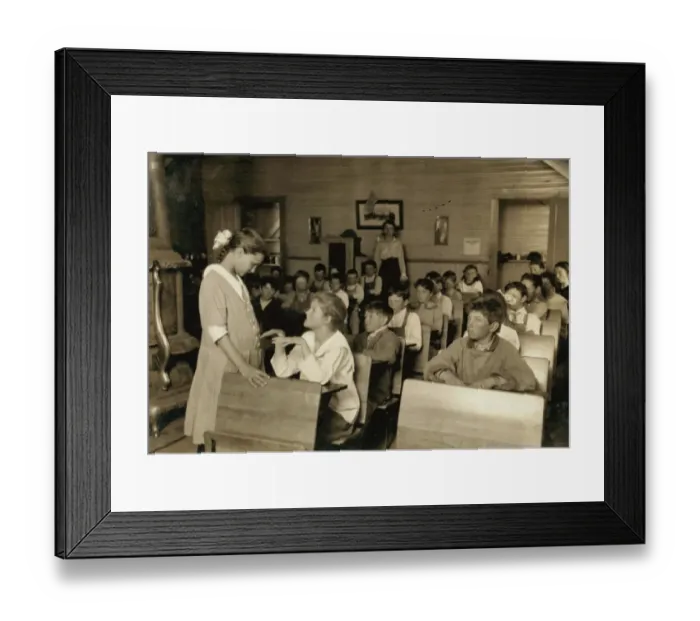 Framed Print : Daily inspection of teeth and finger nails. Older pupils mak Framed Print : Daily inspection of teeth and finger nails. Older pupils mak