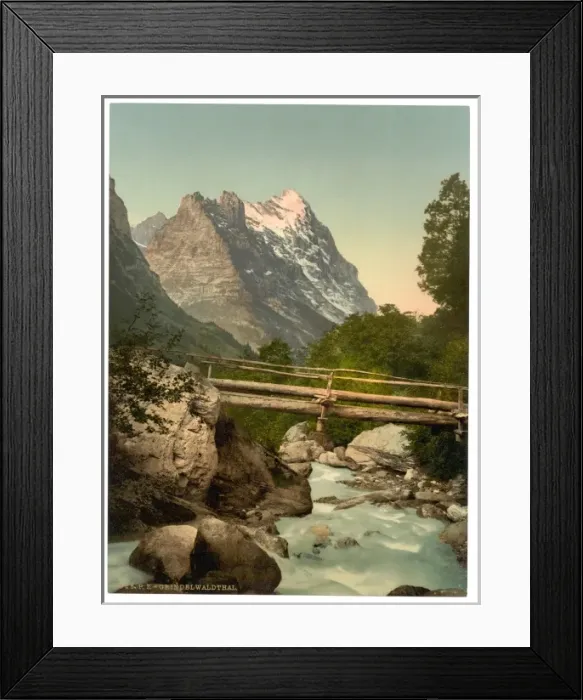 Framed Print : Grindelwald, with Eiger, Bernese Oberland, Switzerland Framed Print : Grindelwald, with Eiger, Bernese Oberland, Switzerland