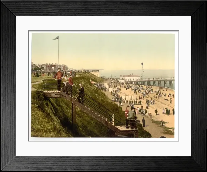 Framed Print : From the cliffs, Clacton-on-Sea, England Framed Print : From the cliffs, Clacton-on-Sea, England