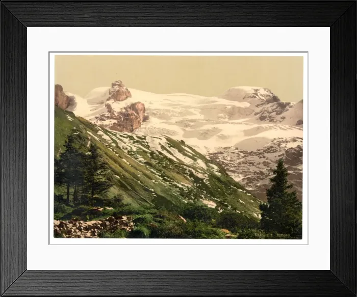 Framed Print : Titlis, Bernese Oberland, Switzerland Framed Print : Titlis, Bernese Oberland, Switzerland