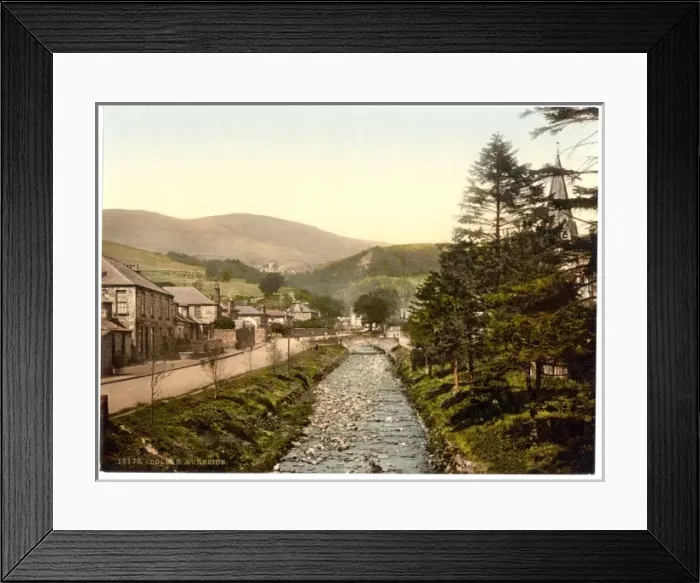 Framed Print : Burnside, Dollar, Scotland Framed Print : Burnside, Dollar, Scotland