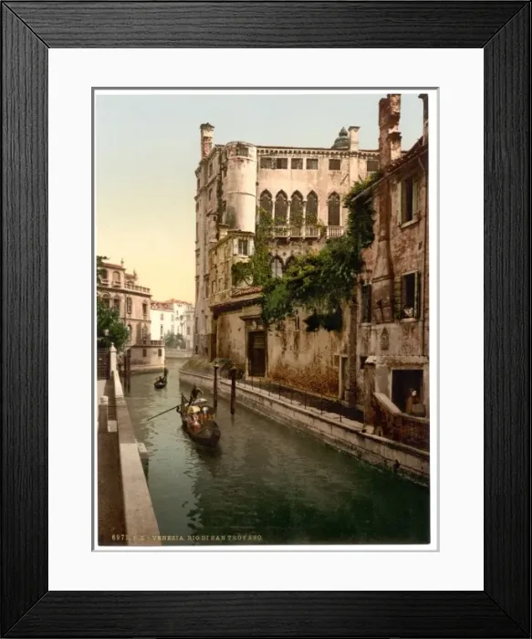 Framed Print : Rio San Trovaso and palace, Venice, Italy Framed Print : Rio San Trovaso and palace, Venice, Italy