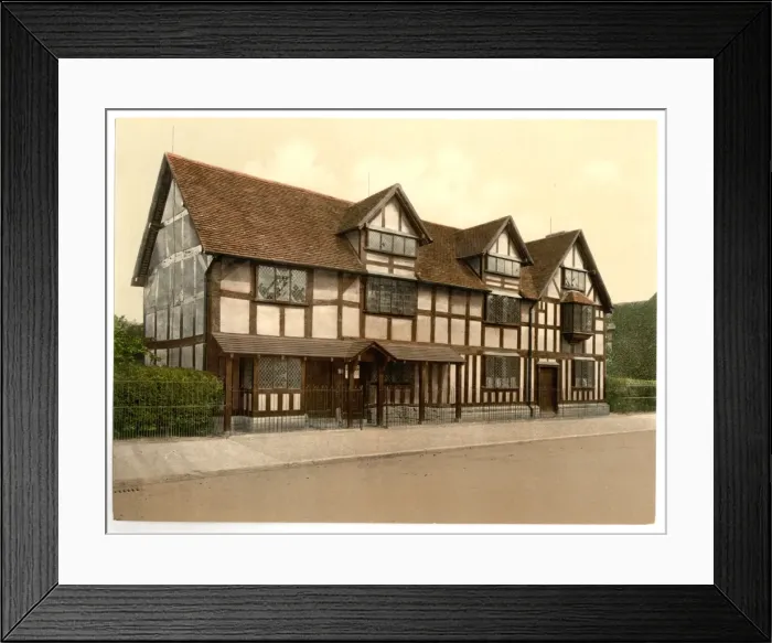 Framed Print : Shakespeares birthplace, Stratford-on-Avon, England Framed Print : Shakespeares birthplace, Stratford-on-Avon, England