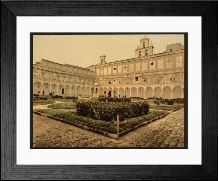 Framed Print : Courtyard, Naples, Italy Framed Print : Courtyard, Naples, Italy