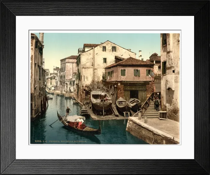 Framed Print : Rio della Botisella, Venice, Italy Framed Print : Rio della Botisella, Venice, Italy