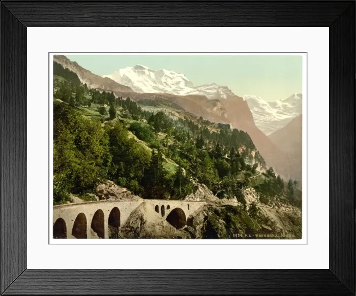 Framed Print : Wengern Alp Station, railway, Bernese Oberland, Switzerland Framed Print : Wengern Alp Station, railway, Bernese Oberland, Switzerland