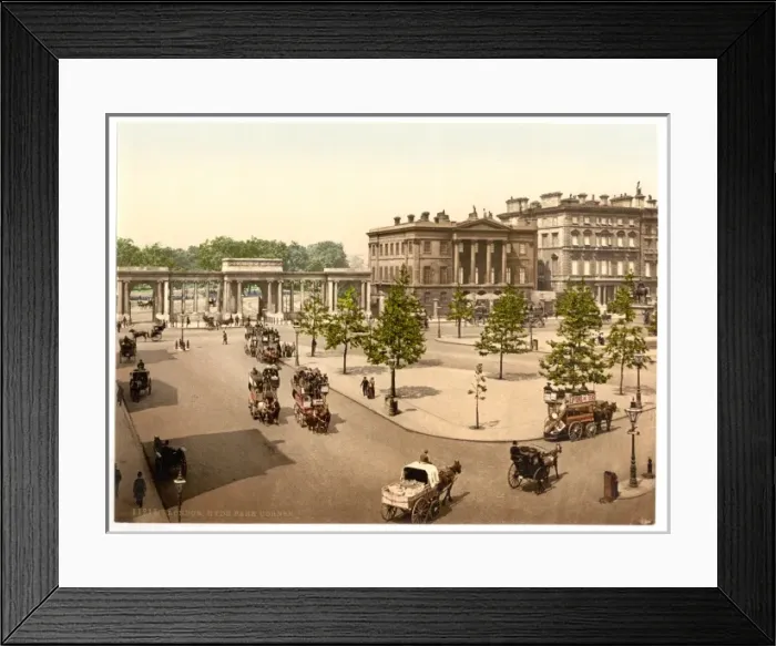 Framed Print : Hyde Park Corner, London, England Framed Print : Hyde Park Corner, London, England